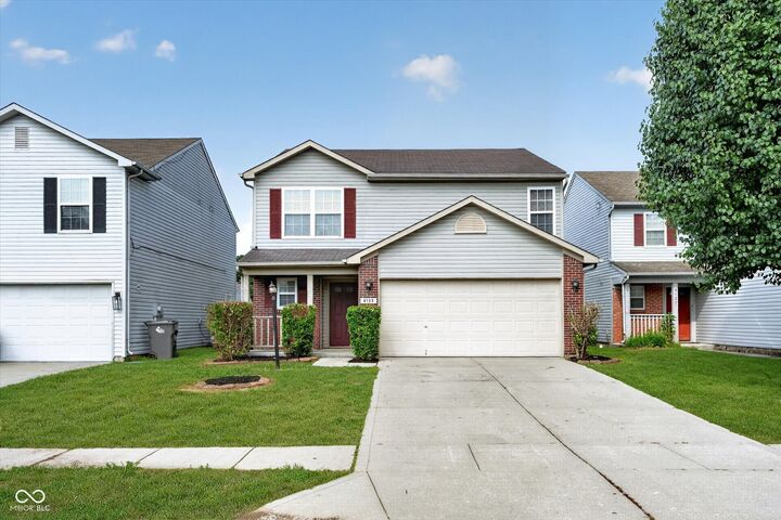 Property Photo: 8133 Maple Stream Lane IN 46217