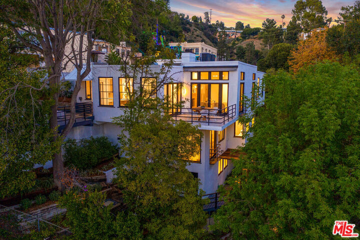Property Photo: 9314 Lloydcrest Drive CA 90210