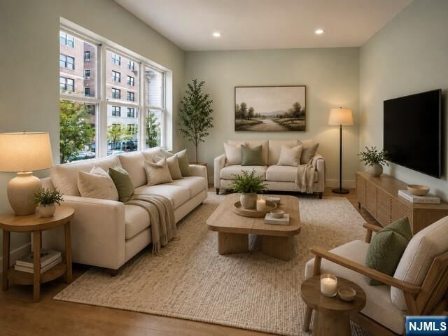 Property Photo:  21 Hampton Terrace  NJ 07018 