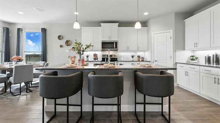 Property Photo: 725 Celestial Way TX 76008