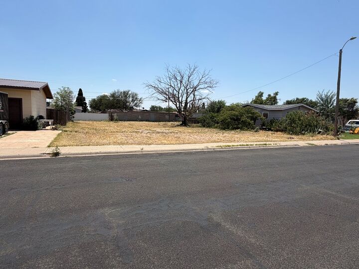 Property Photo:  1800 Patton Dr  TX 79761 
