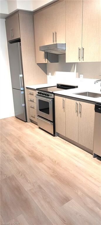 Property Photo:  212 King William Street 1007  ON L8R 0A7 