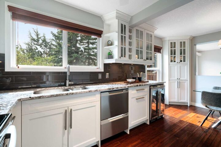 Property Photo: 6915 Ranchview Drive NW 71 AB T3G 1R8