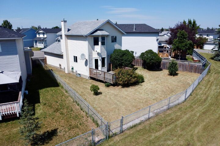 Property Photo:  51 San Diego Place NE  AB T1Y 7A3 