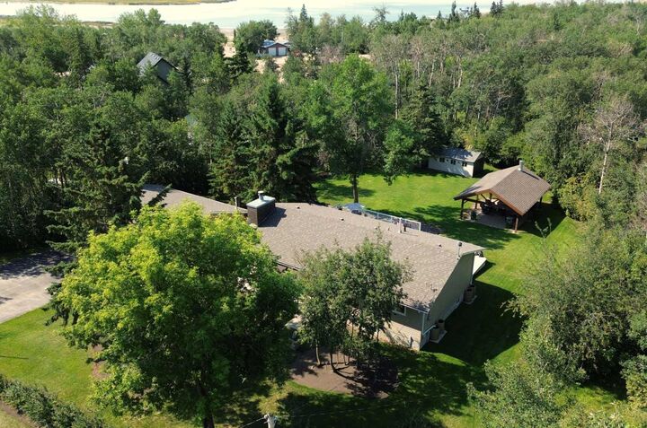 402 East Puffin Street — photo 1