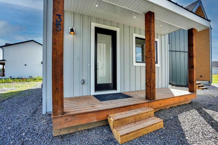 Property Photo: 35 Cottageclub Lane AB T0L 1N0
