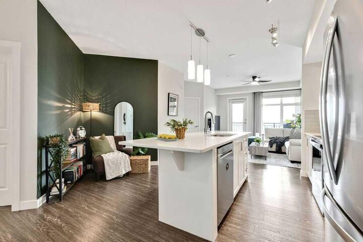 Property Photo: 3727 Sage Hill Drive NW 2310 AB T3R 1T7