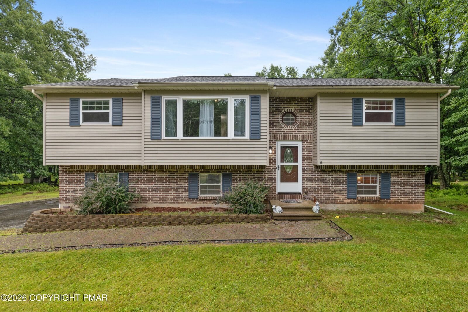 Property Photo:  2210 S Rocky Mountain Drive  PA 18330 