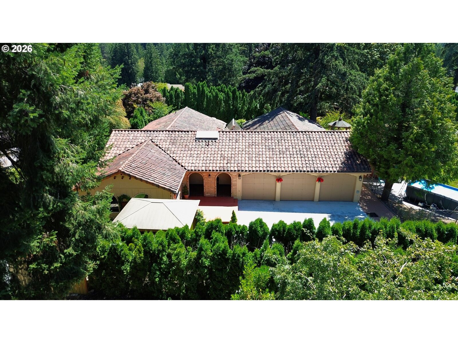 Property Photo: 9320 SW 74th Ave OR 97223
