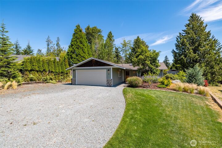 Property Photo:  4  Quinault Way  WA 98257 