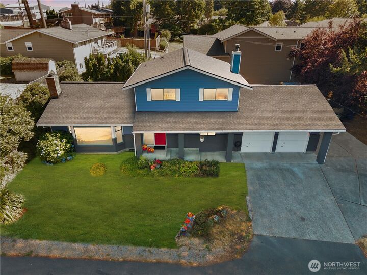Property Photo:  30641  28th Avenue S  WA 98003 