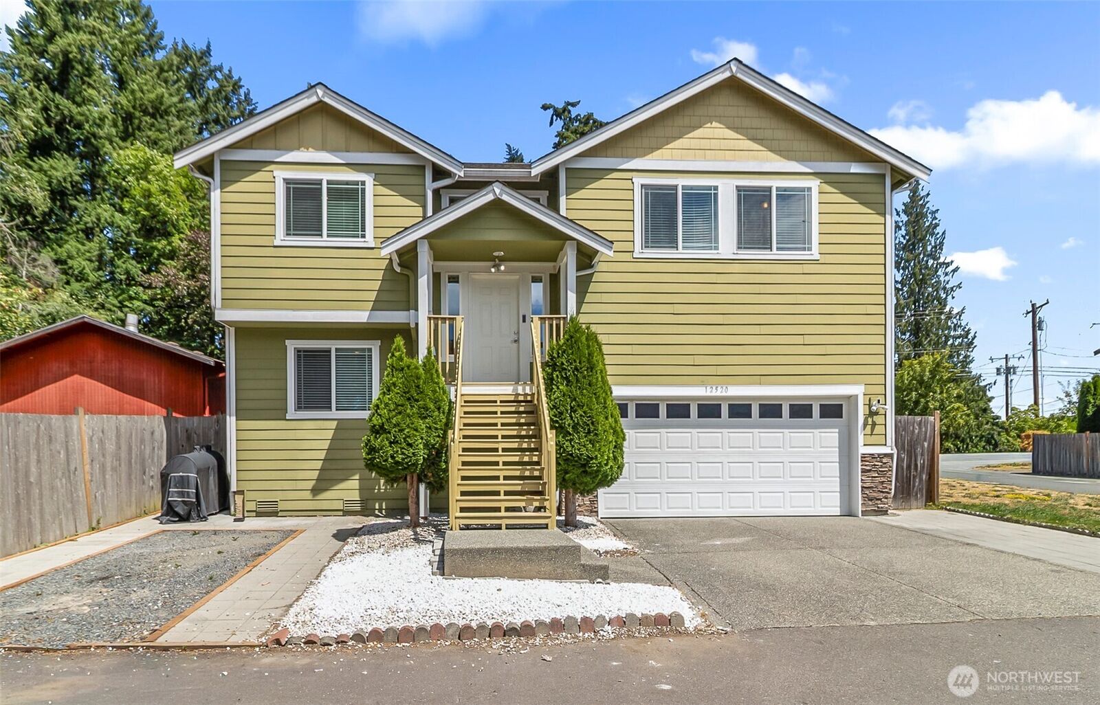 Property Photo:  12520  24th Place W  WA 98204 