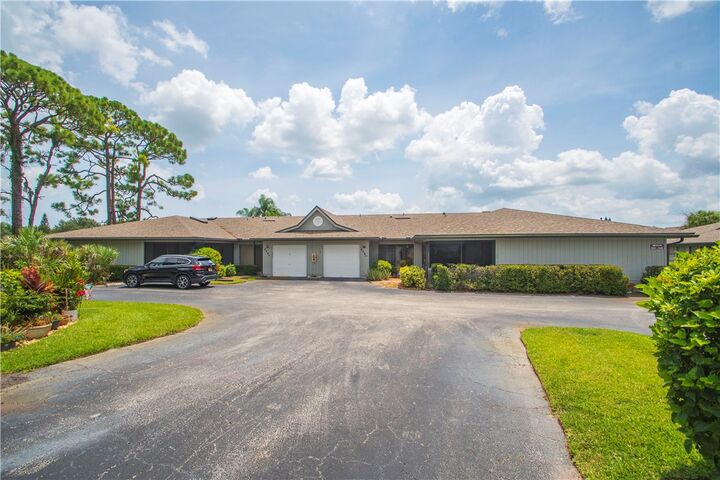 Property Photo: 646 Centre Court SW 102 FL 32962