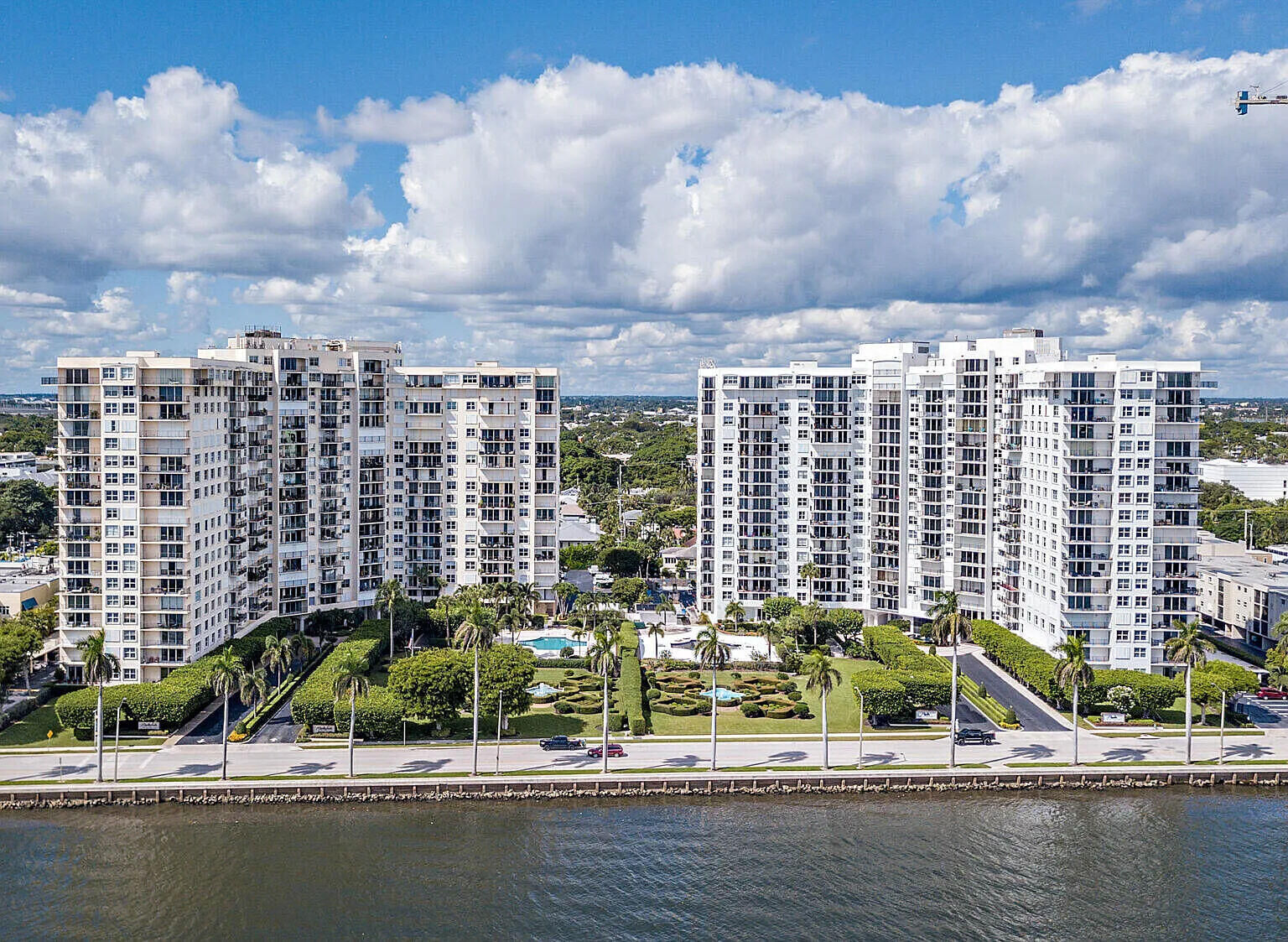 Property Photo:  1801 S Flagler Drive 104  FL 33401 