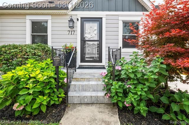Property Photo: 717 Cherry Avenue MI 48073