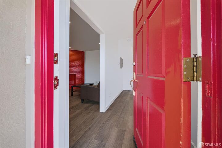 Property Photo: 9 Marvin Court CA 94803