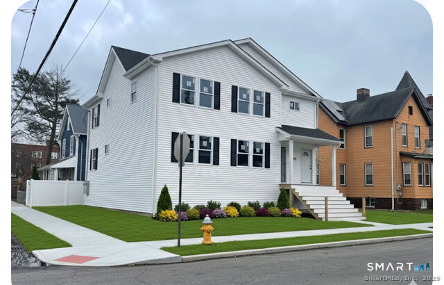 Property Photo:  1218 Kossuth Street 1  CT 06608 