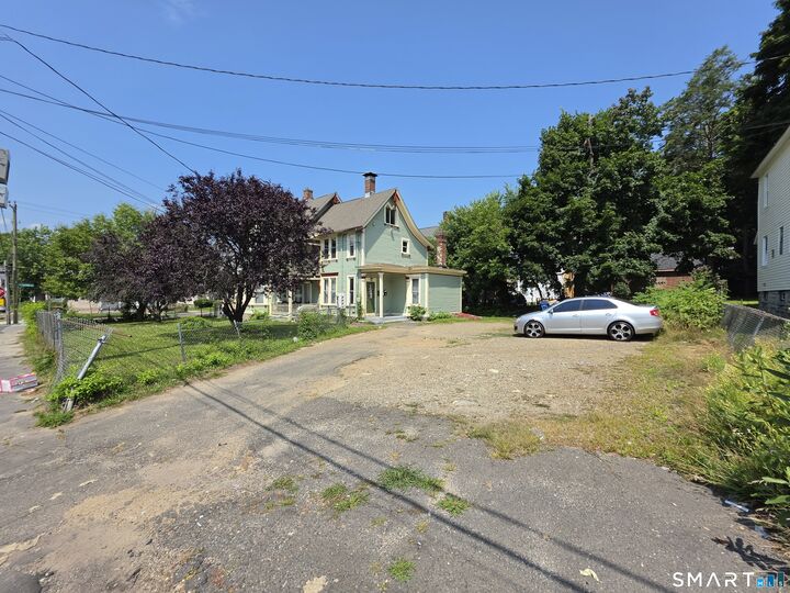 Property Photo: 256 Hillside Avenue CT 06710