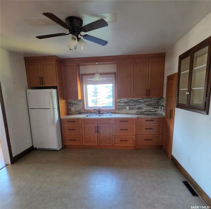 Property Photo: 324 Laing Street SK S0A 4A0