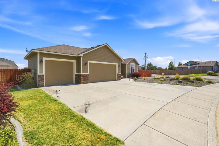 Property Photo:  6228 Cobalt Dr.  WA 99353 