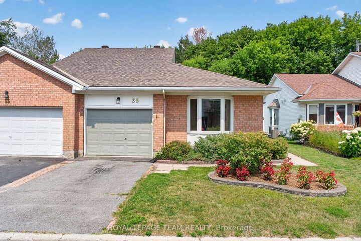 Photo de la propriété: 35 Billingham Crescent ON K2K 2T7