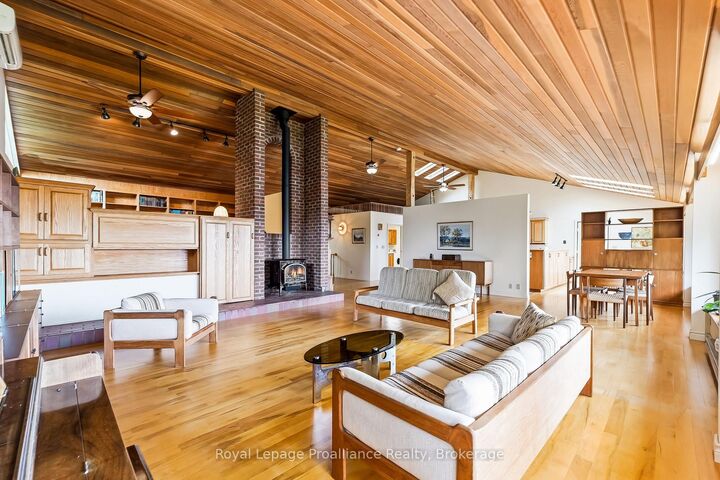 Property Photo: 144 Elizabeth Street ON K0K 1H0