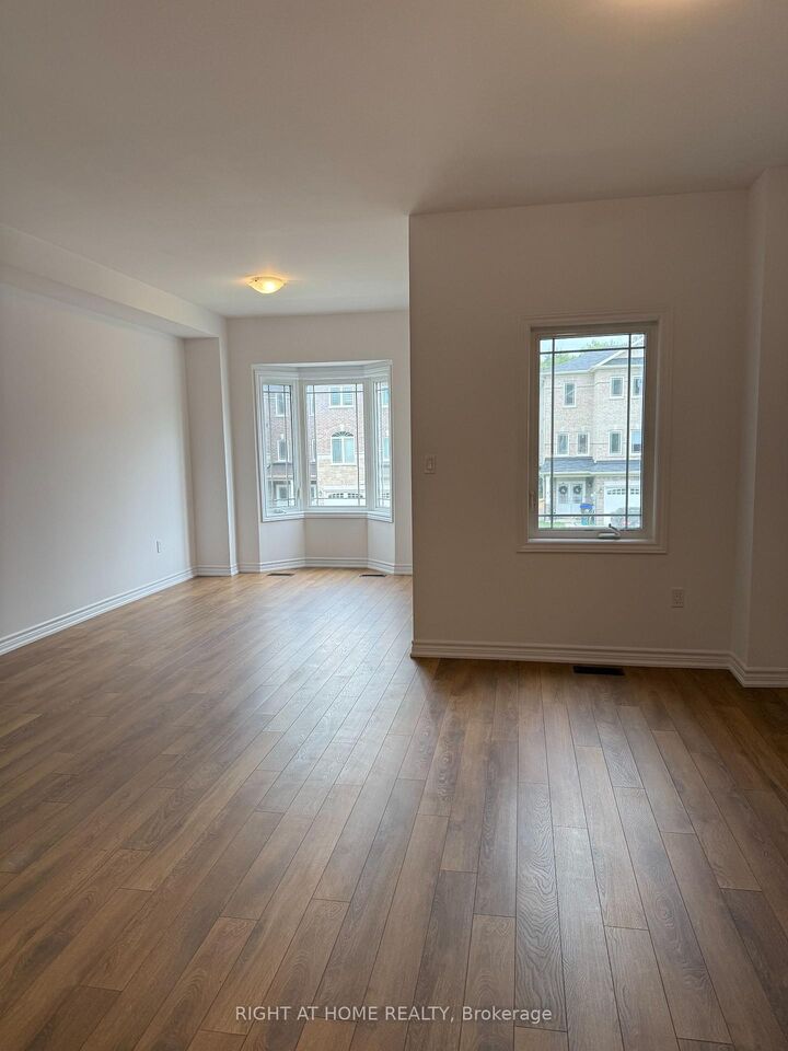 Property Photo:  44 Milson Crescent  ON N1C 1G8 
