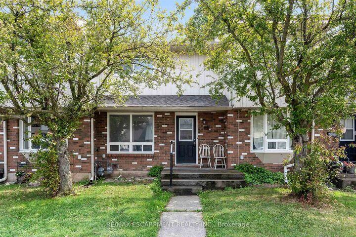 100 Brownleigh Avenue 284 — photo 1