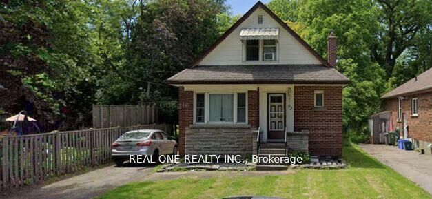 Property Photo:  92 Binkley Crescent W Basement Room  ON L8S 3L1 