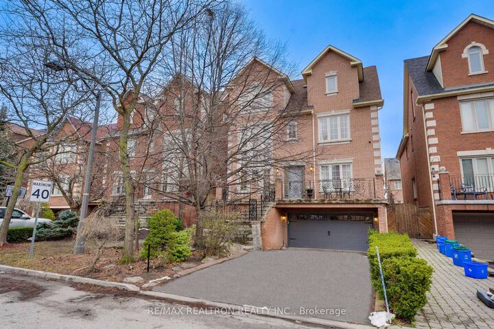 Property Photo: 117 Theodore Place ON L4J 8E3