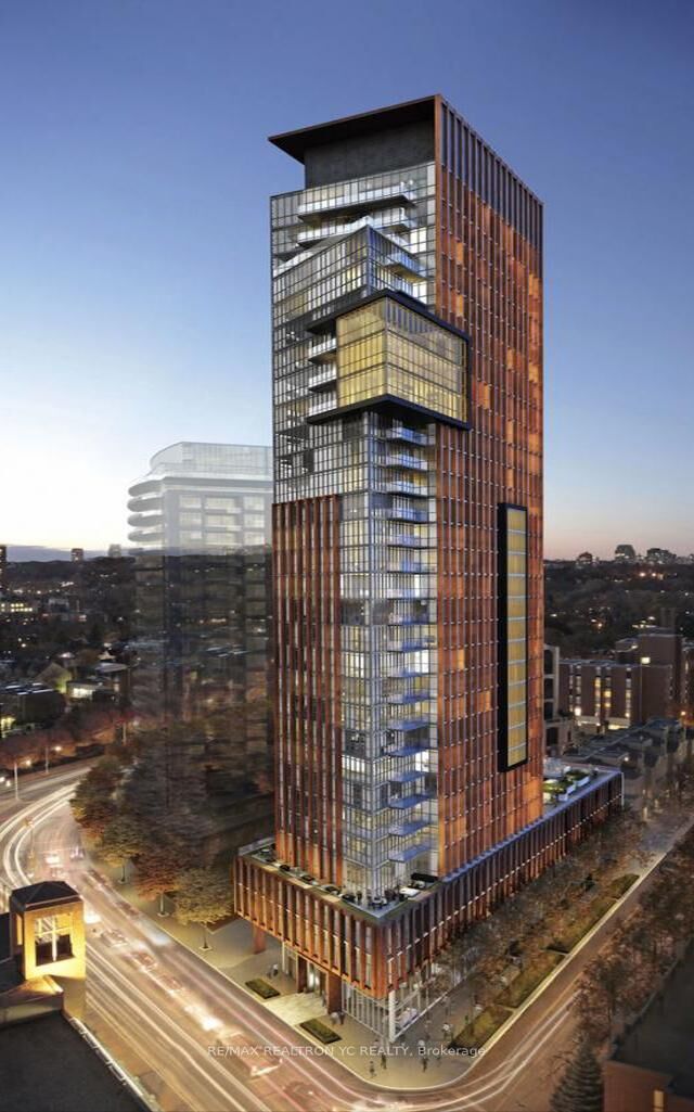 Property Photo: 32 Davenport Road 1001 ON M5R 0B5