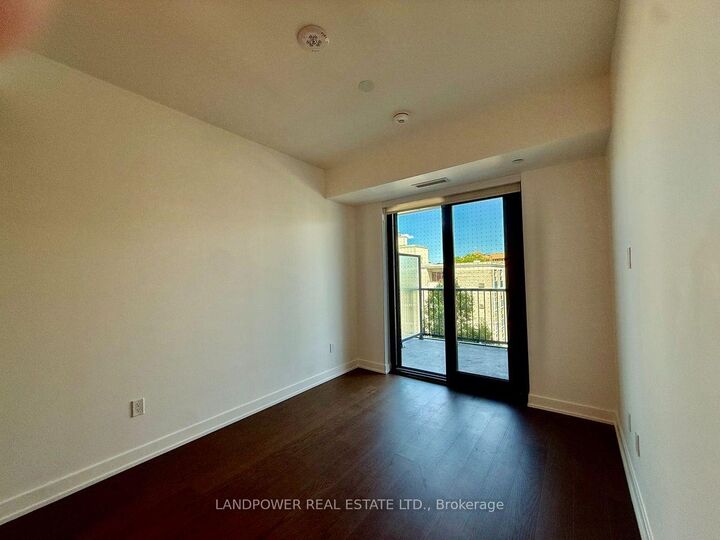 Property Photo: 91 Montclair Avenue 719 ON M5P 0B1