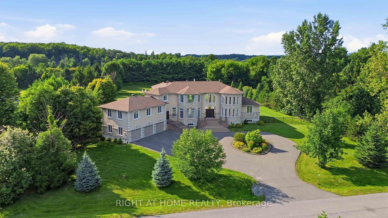 Property Photo: 1607 Landel Drive ON K2W 1C2