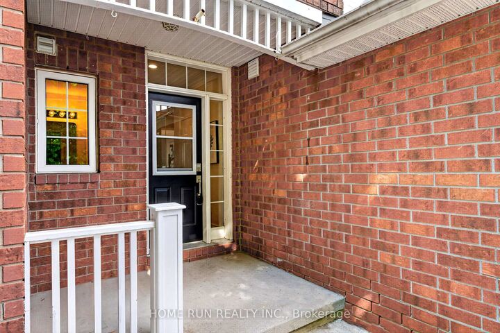 Property Photo: 164 Gray Crescent ON K2K 3L9