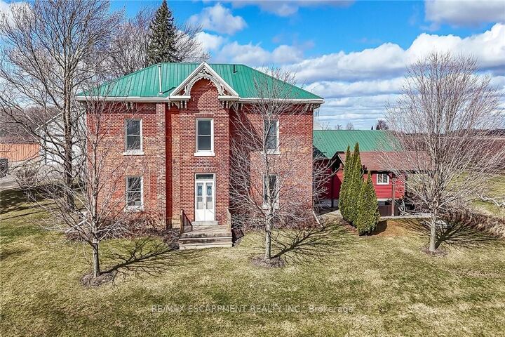 Property Photo:  903 Concession 13 Townsend Road  ON N3Y 4K3 