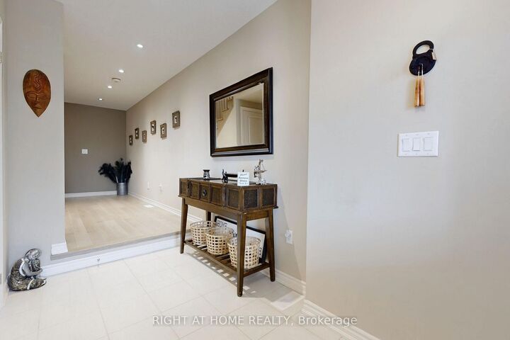 Property Photo: 279 Moody Drive ON L4H 3N5