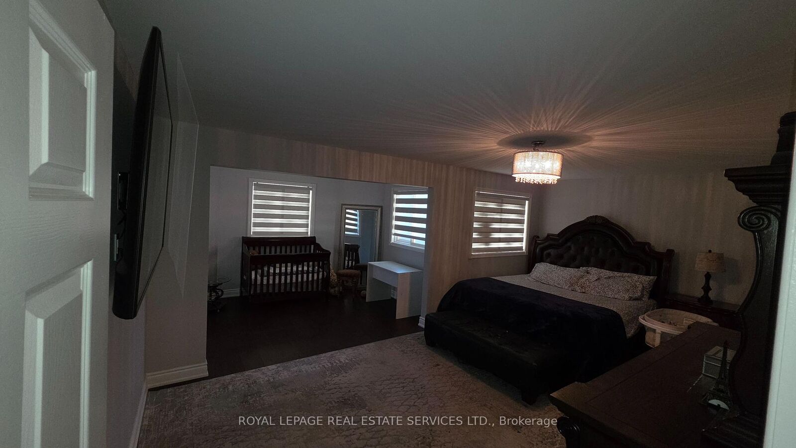 Property Photo:  323 Winfield Terrace  ON L5R 1N6 