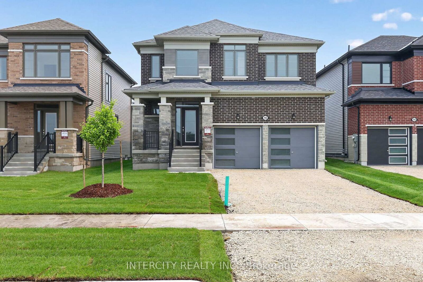 Property Photo: 16 Legacy Circle ON L9Z 0L8