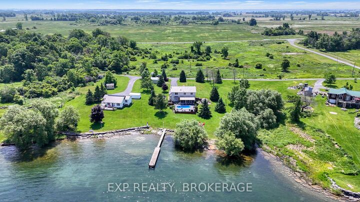 Property Photo: 26 Boxen Harbour Lane ON K0H 2Y0