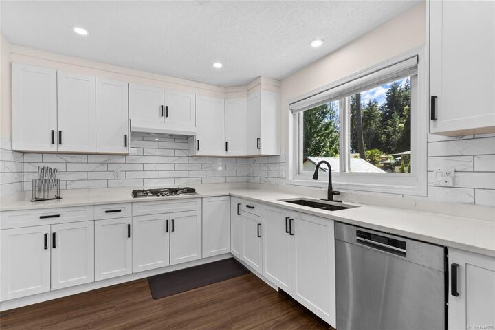1039 Haslam Ave — photo 1