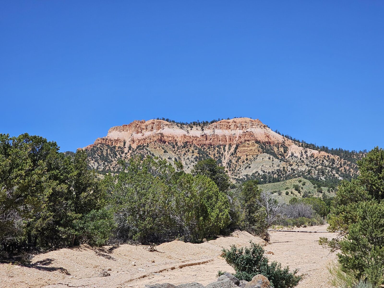 Property Photo: 1910 W Bryce Way UT 84776