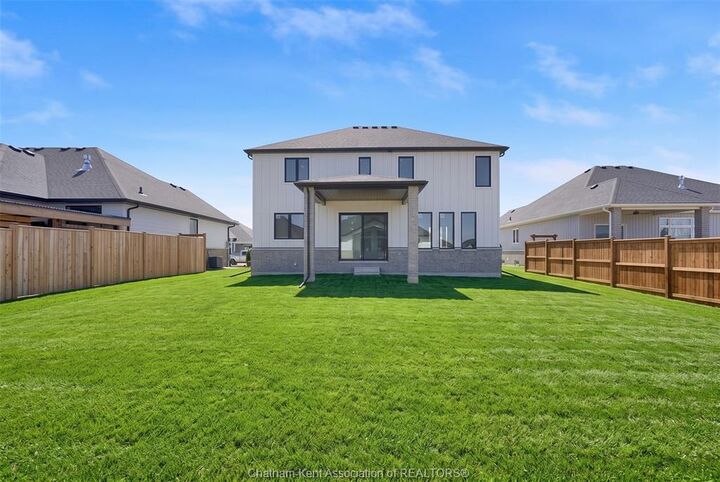 Property Photo: 168 Rosewood Crescent ON N7M 0V4