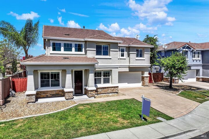 Property Photo: 342 Tilden Circle CA 95688