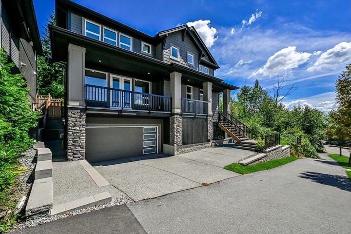 1527 Dayton Street — photo 1