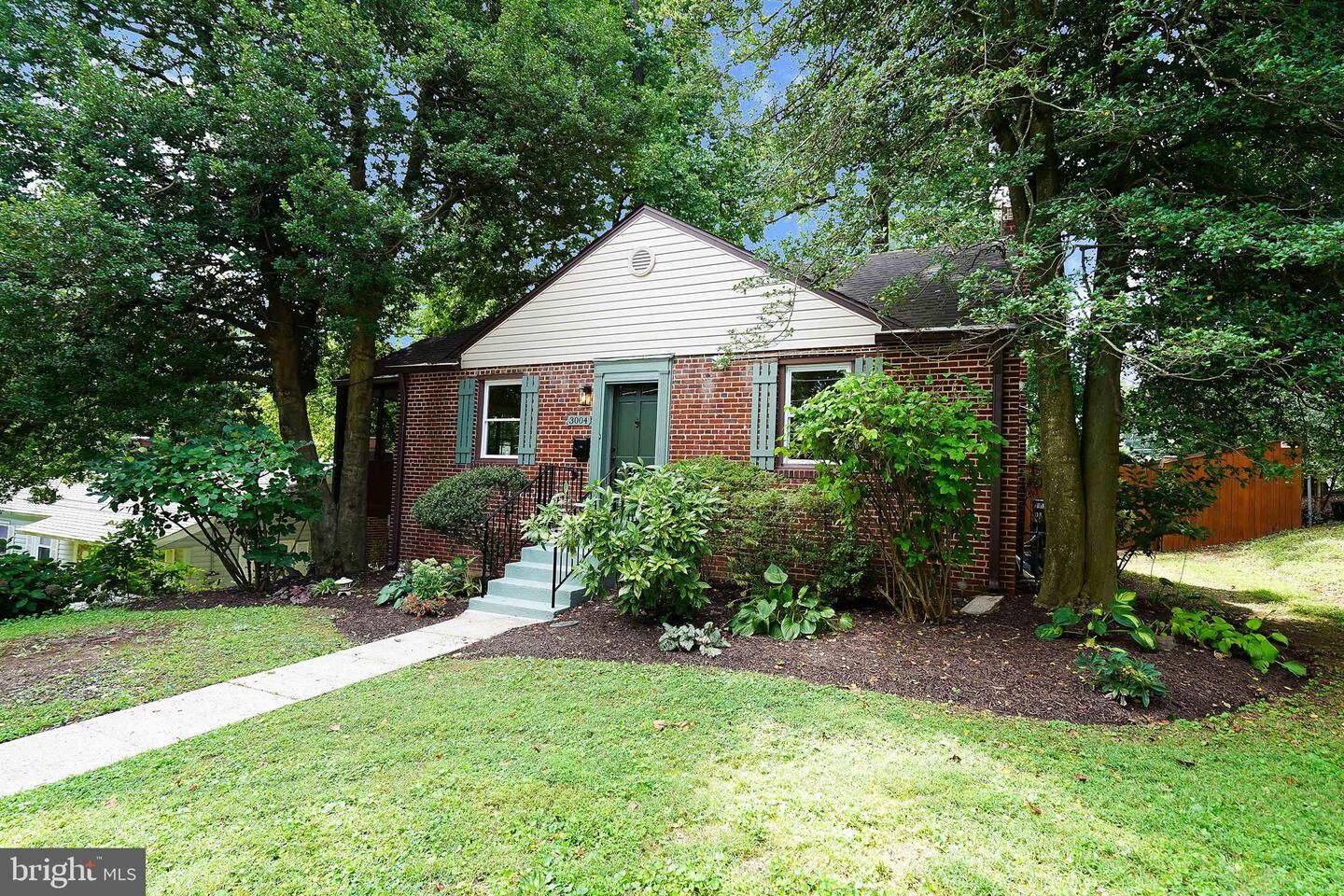 Property Photo: 3004 Dawson Avenue MD 20902