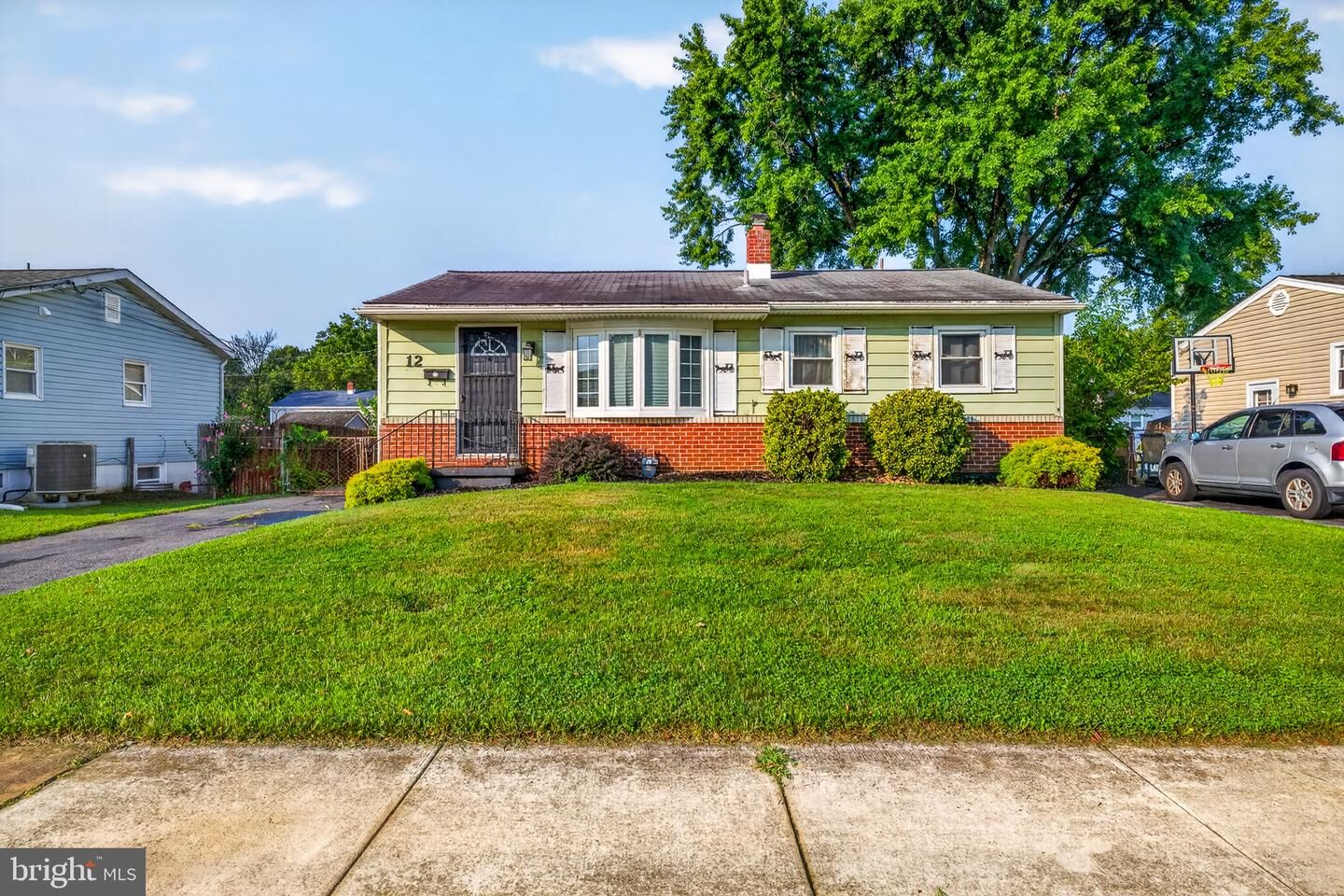 Property Photo:  12 Caxton Drive  DE 19720 