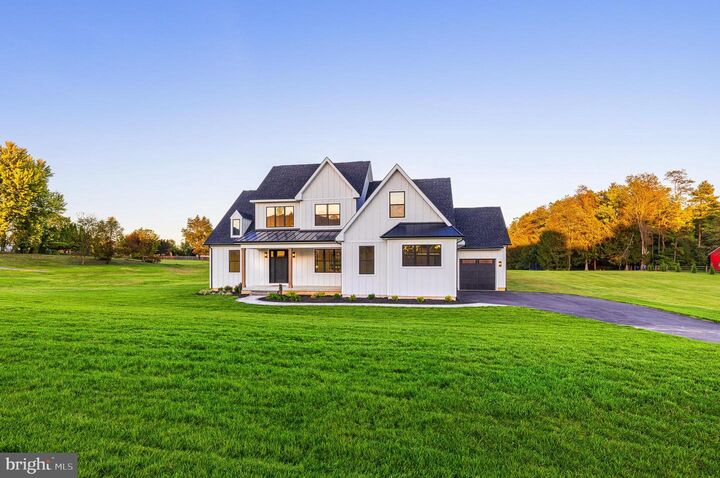 Property Photo: 415 Marcus Road DE 19709