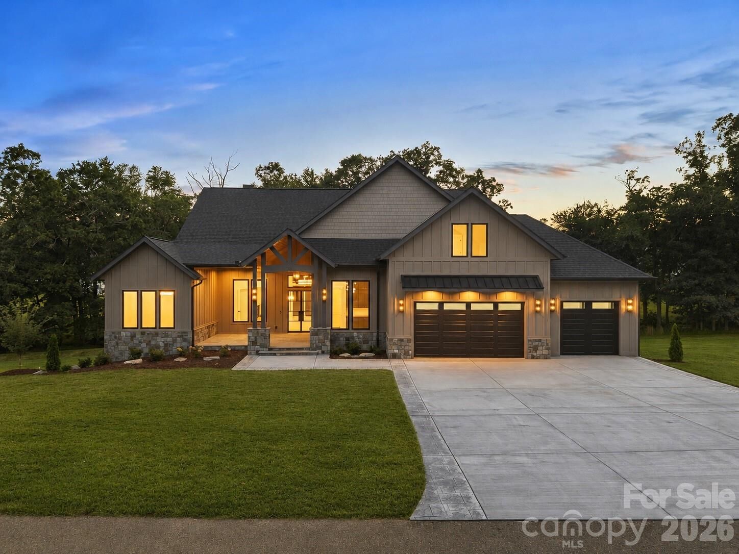 Property Photo:  246 Turkey Ridge Road  NC 28732 
