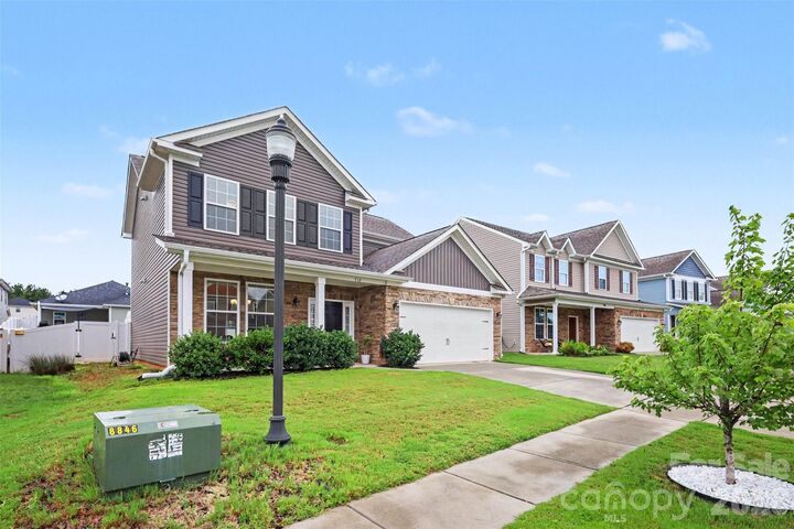 Property Photo:  712 Robert Moses Drive  NC 28056 