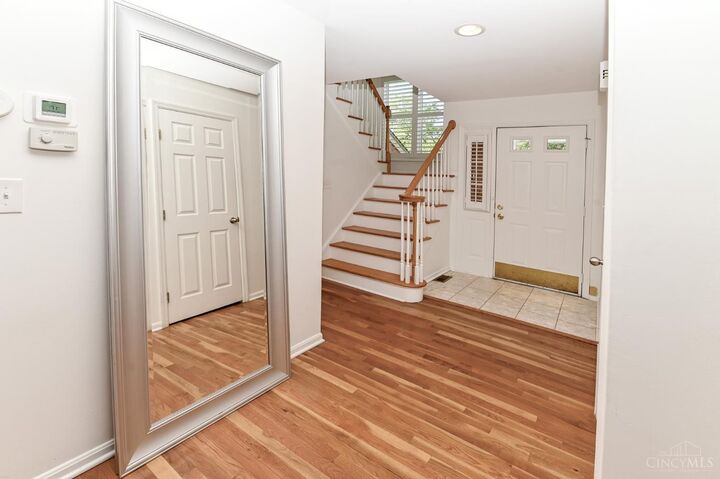 Property Photo: 696 Totten Way OH 45226